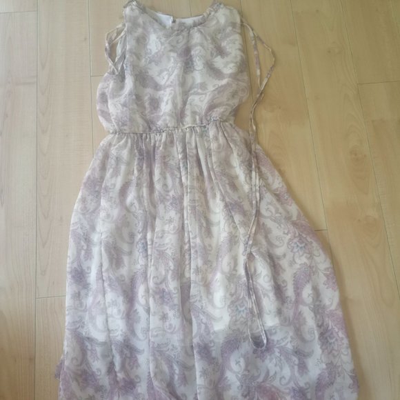 summer dress - Picture 1 of 3